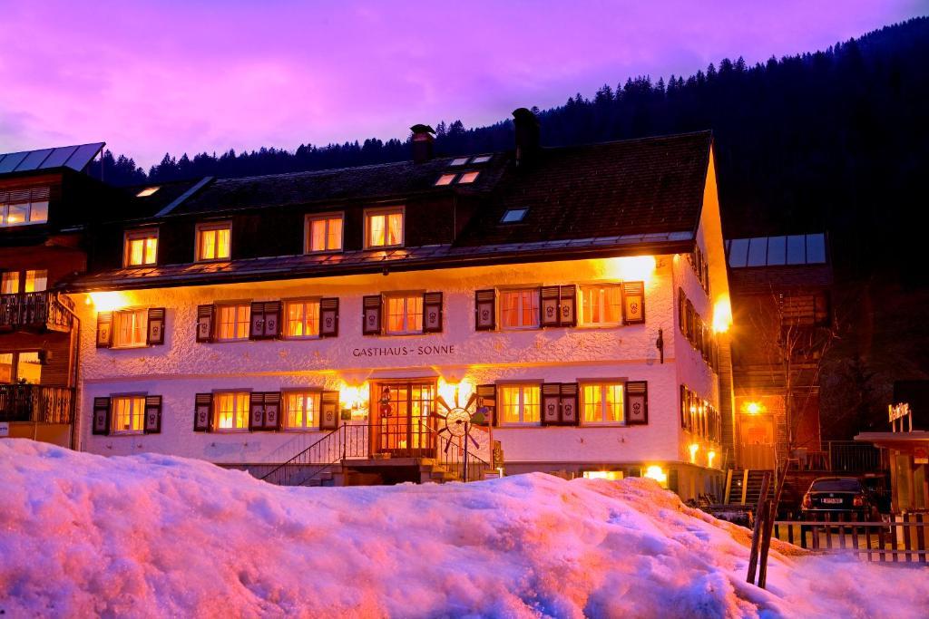 ได ซอนนิเจ้นท์ - โฮเต็ล อุด แฟลิเลี่ยนสแพส Hotel เบเซา ภายนอก รูปภาพ